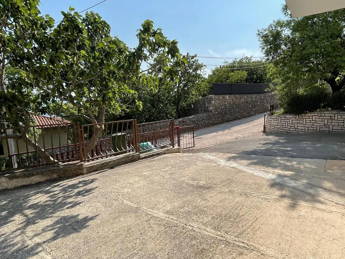 Kod Dede Appartement Novi Vinodolski Kroatië